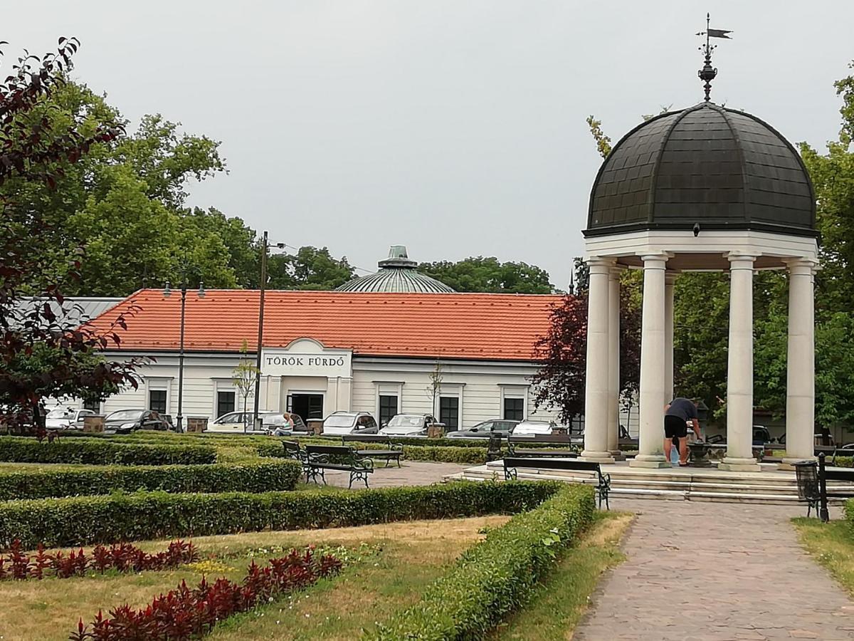 Céhmesterek apartman Eger Buitenkant foto