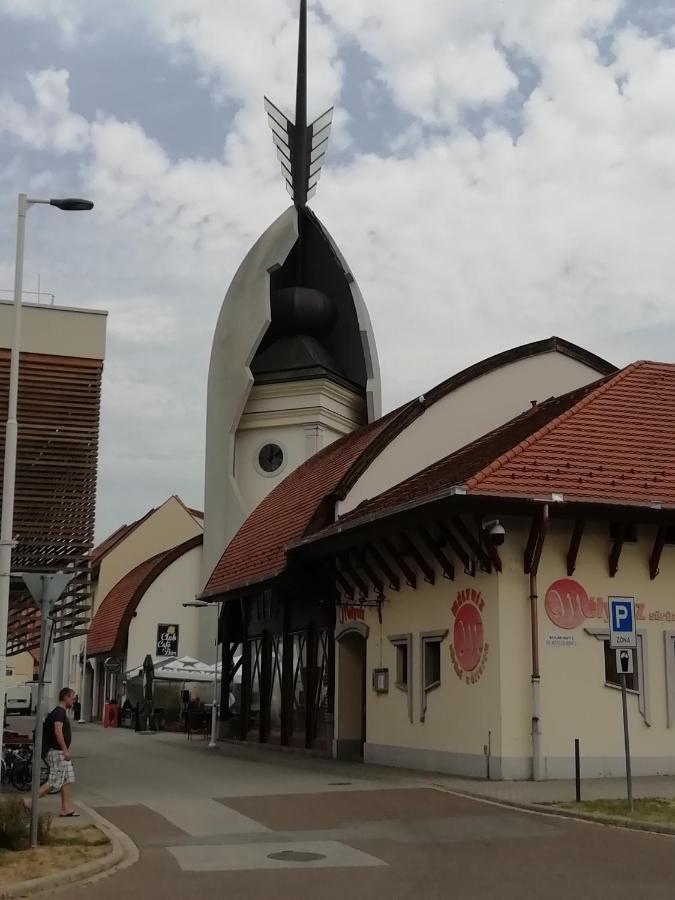 Céhmesterek apartman Eger Buitenkant foto